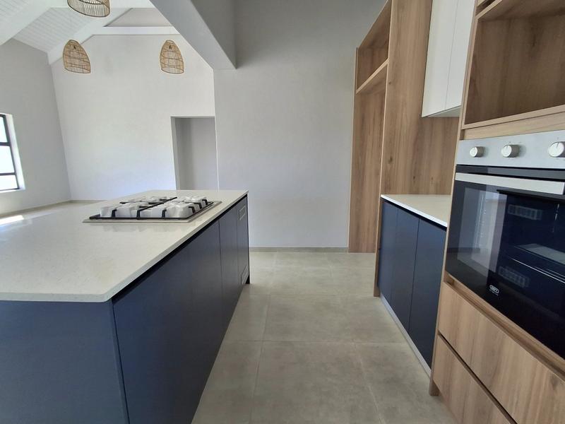 3 Bedroom Property for Sale in Britannia Bay Western Cape